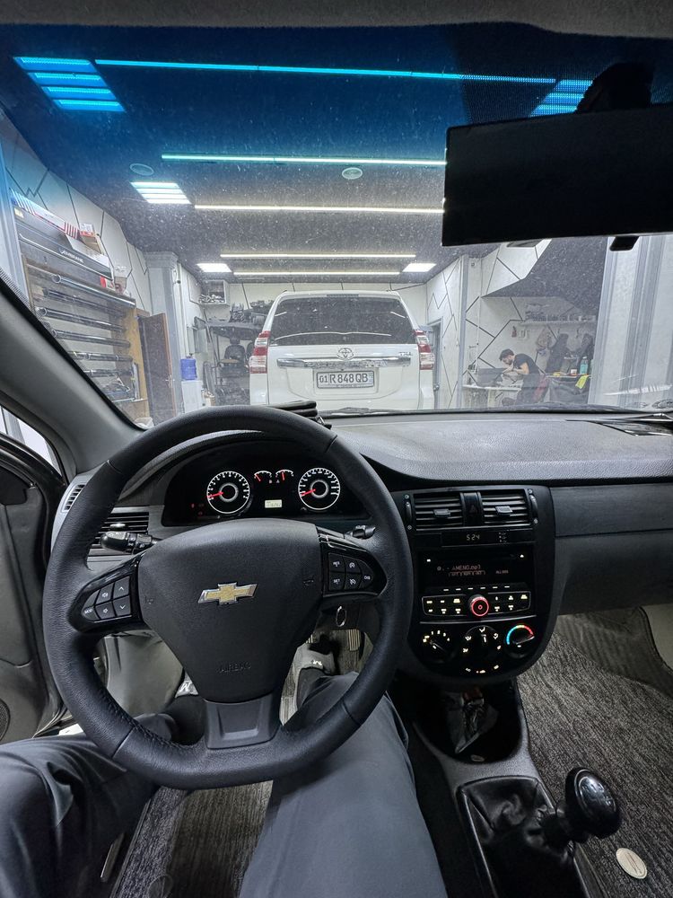 Lacetti tabloni gentra tablo qberamz