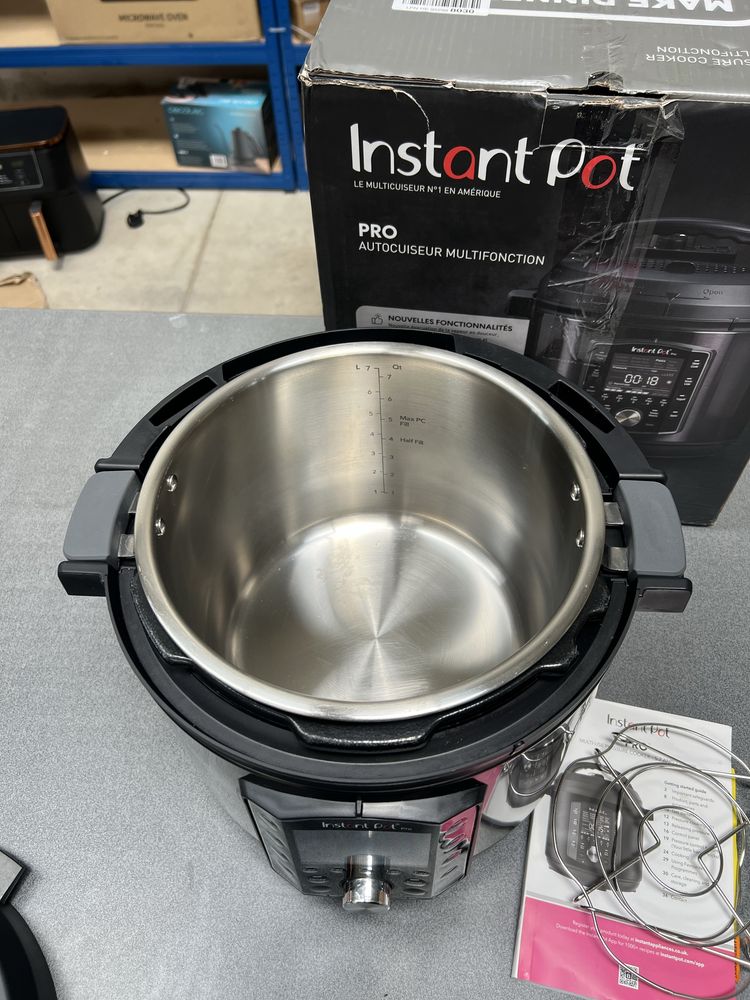 Мултикукър / Тенджера под налягане Instant Pot PRO 10in1 ,7.6L , 1200W