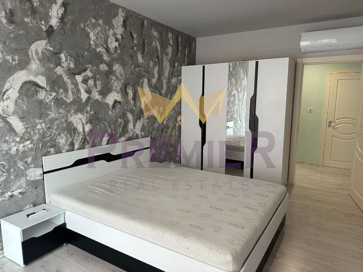 Дава се под наем Тристаен апартамент в Варна, Бриз - 165 кв.м за 1300 € - Снимка #4