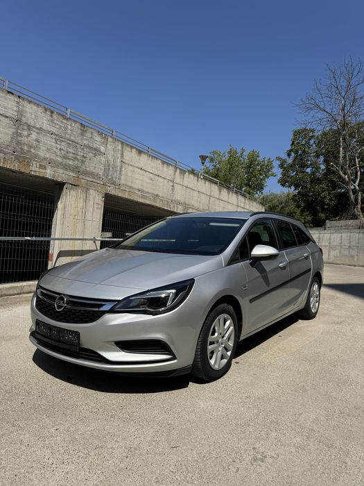 Opel Astra K SportsTourer,  134.000 km