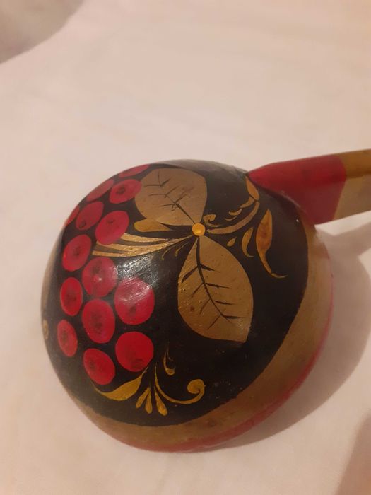 Ложки, вилки, поварёшка деревянная, советские