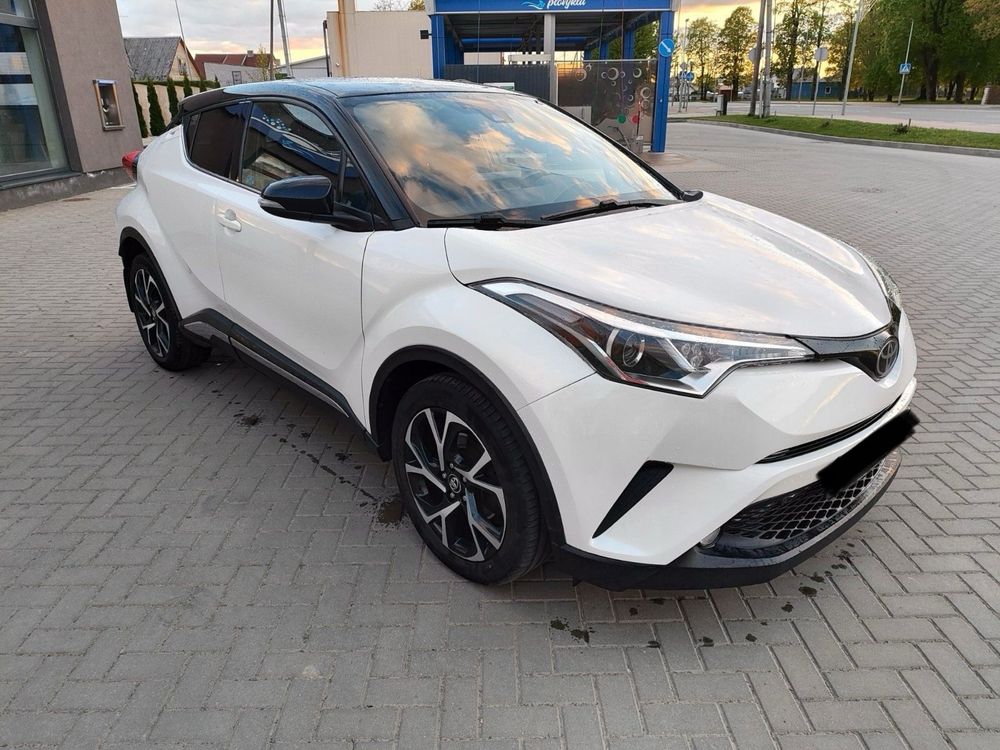 Dezmembrez Toyota CH-R