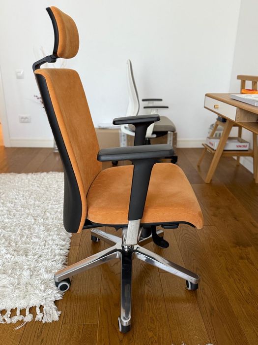 Scaun de birou MOBEXPERT