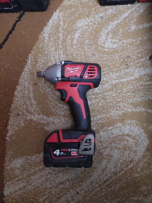 Milwaukee impact cap pătrat m18 biw 12 an 2023