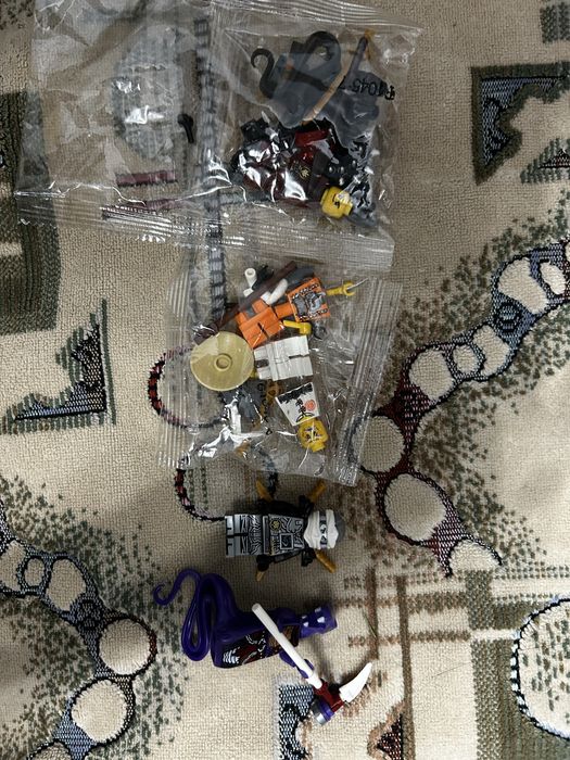 Продам минифигурки lego ниндзяго новые
