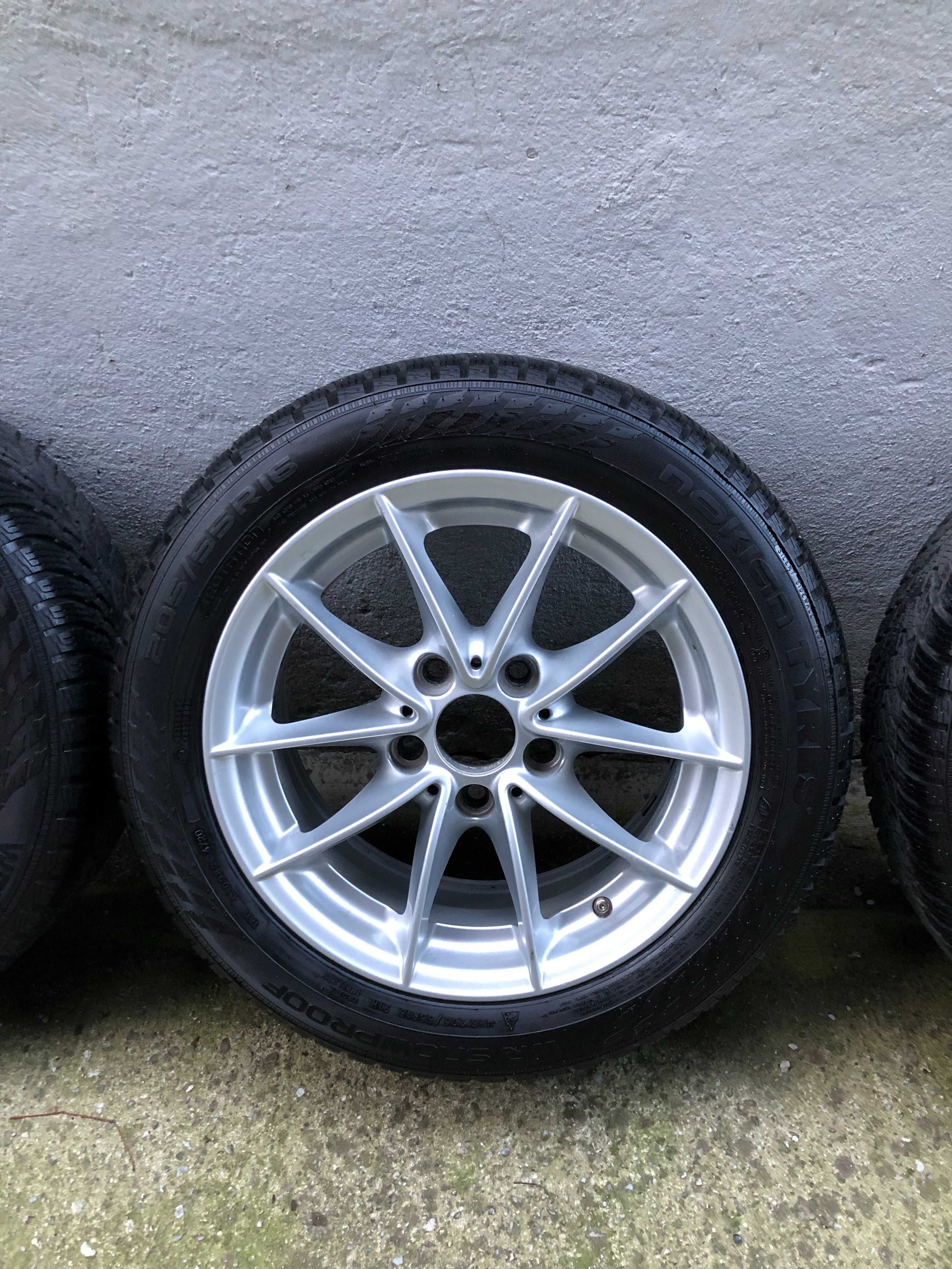 Jante roti BMW style 360 cu anvelope iarna Nokian 205/55 R16