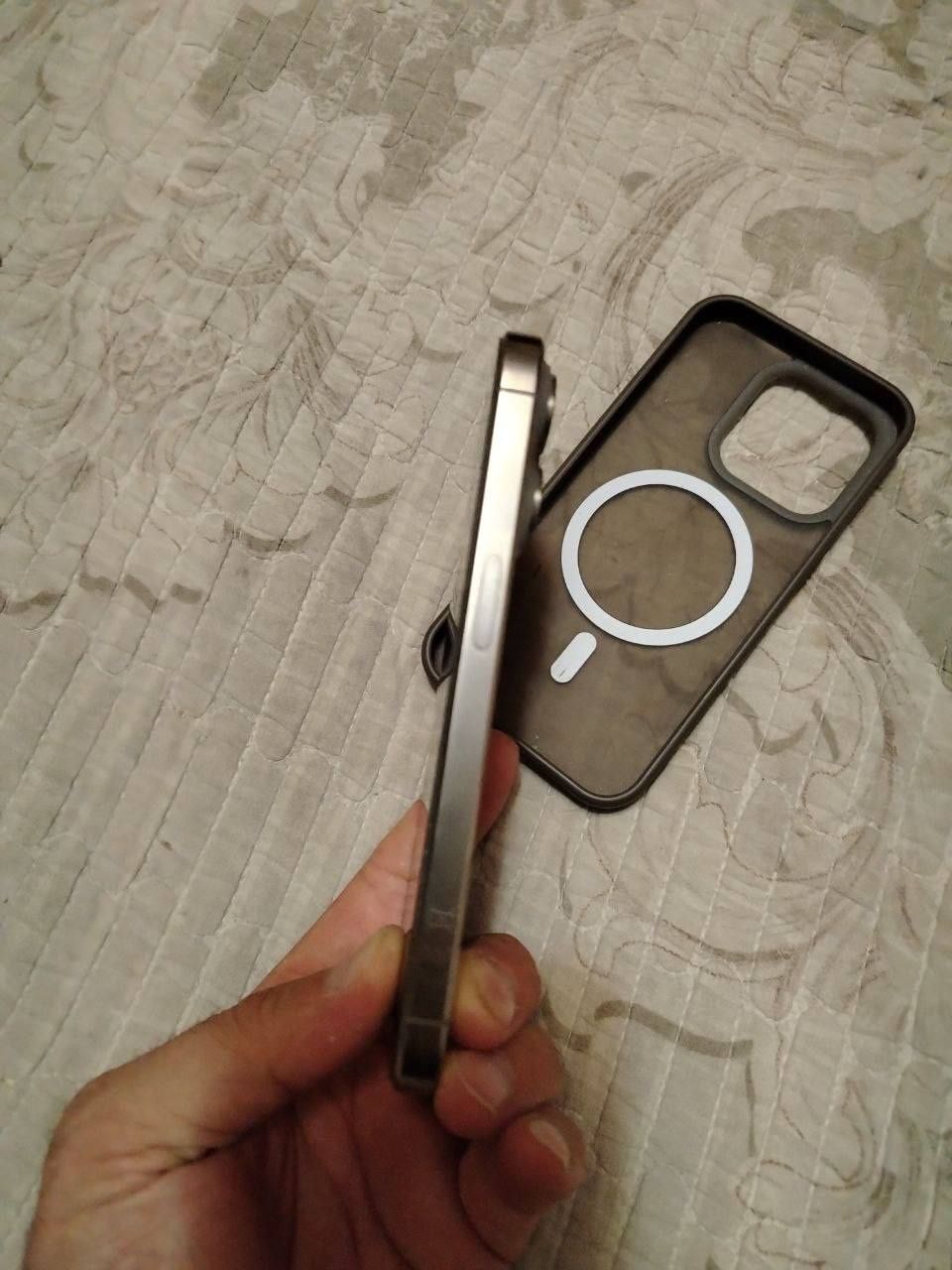 iphone телефон 15 pro