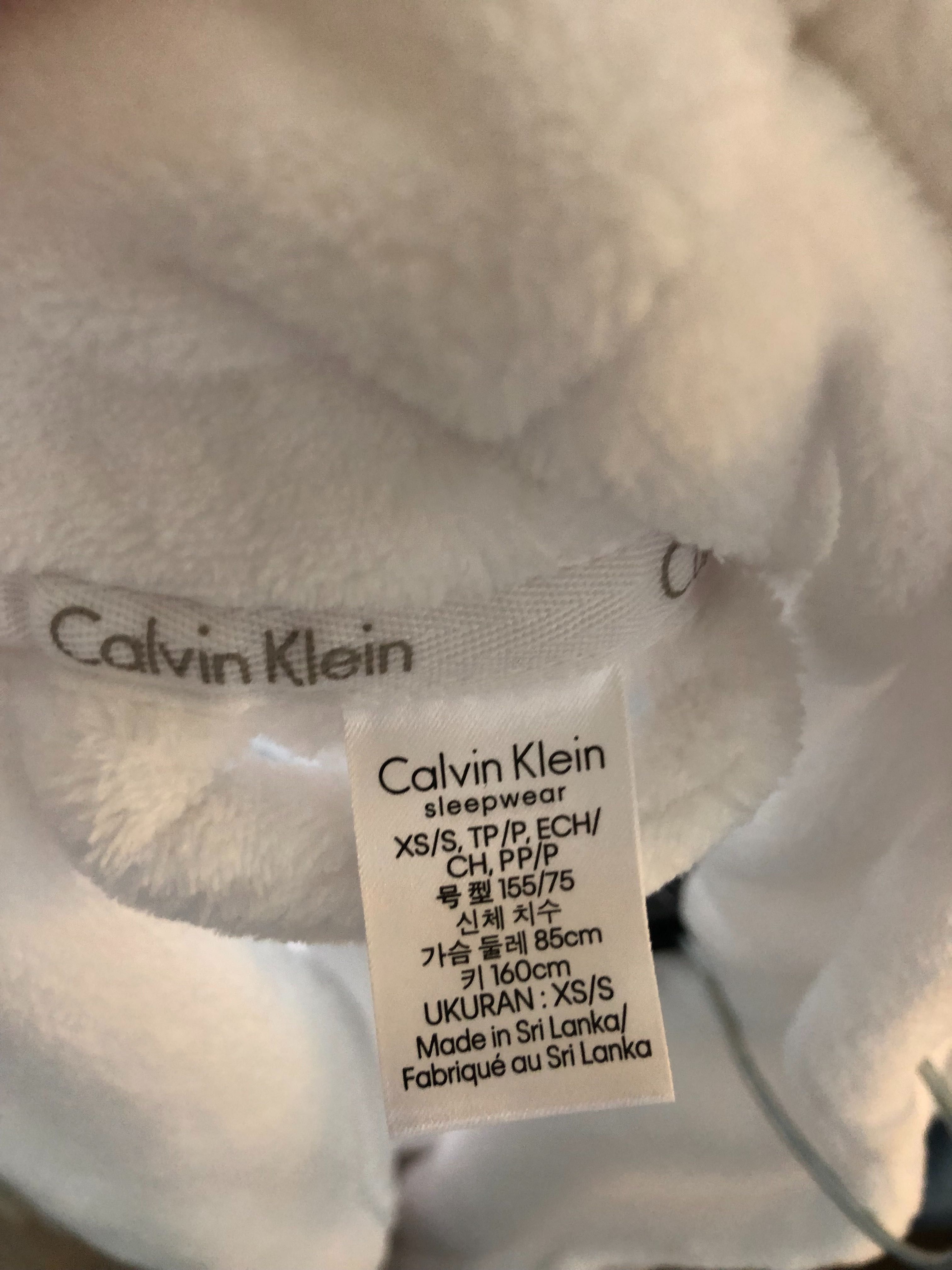 НАМАЛЕНИЕ 99 лв не 139 лв Calvin Klein оригинален халат