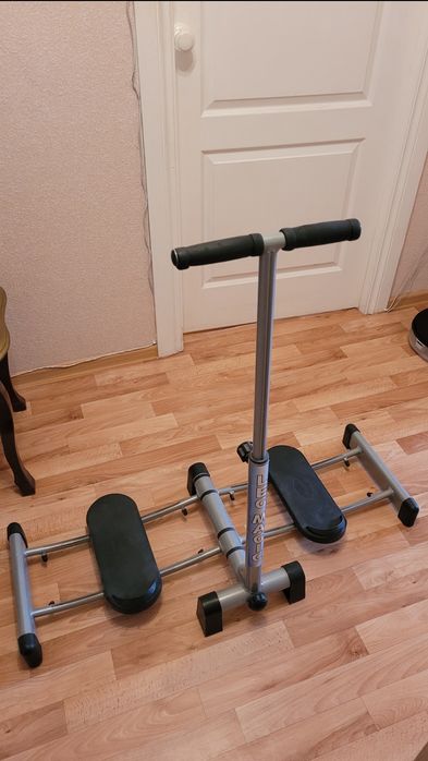 Тренажёр для ног Leg Magic