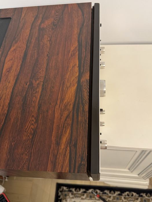 Luxman R 1040(amplituner)