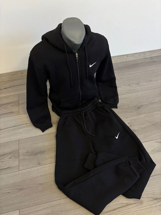 Trening bărbați Nike!