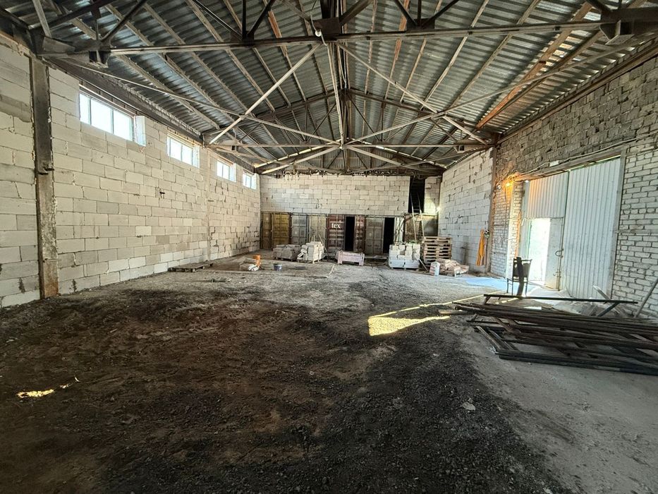 Сдам холодный база 250 м2