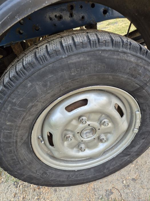 Vând Ford Transit basculabil pe 3 părți