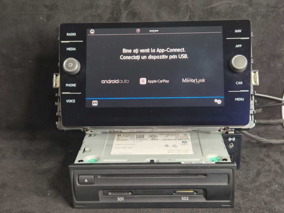Pachet Navigație Originală MIB2 Display 8 Inch VW Passat B8 & Golf 7