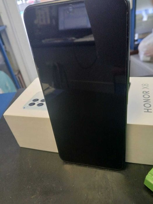 Honor X 8,128Gb  Ca nou