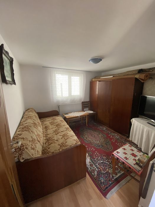 Se vinde casa sat Pleasa