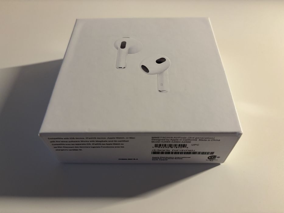 Casti Airpods 3