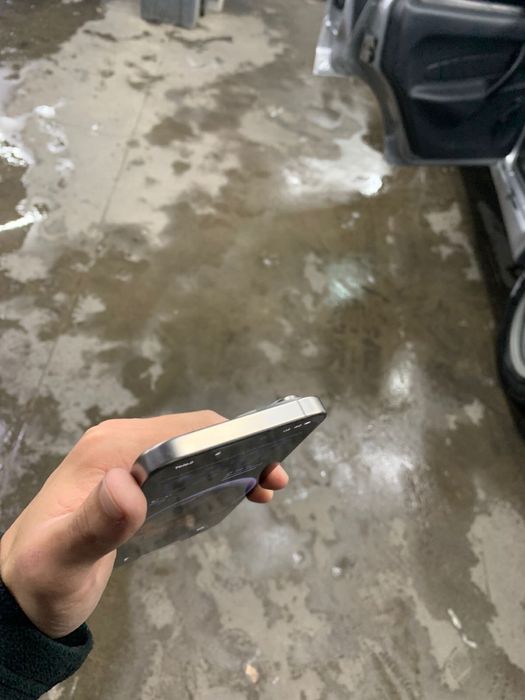 Iphone 15 pro max в идеальном состоянии