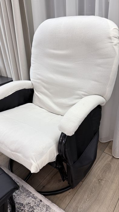 Стол за кърмене Hauch