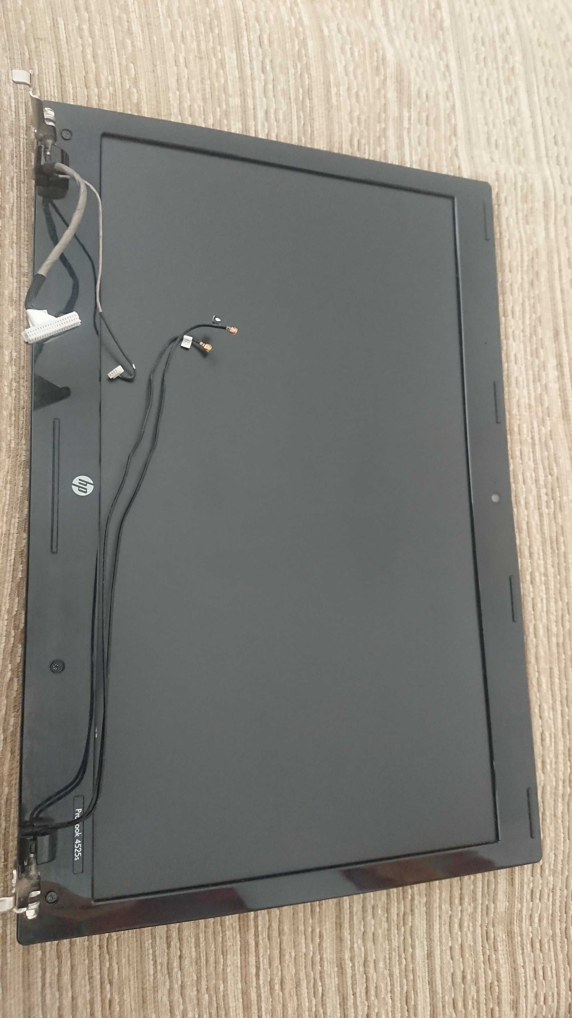 HP ProBook 4525s - капак с панти,всичко налично проблем с кабела