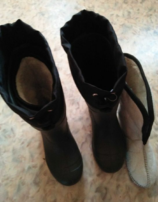 Продам сапоги для охоты и рыбалки