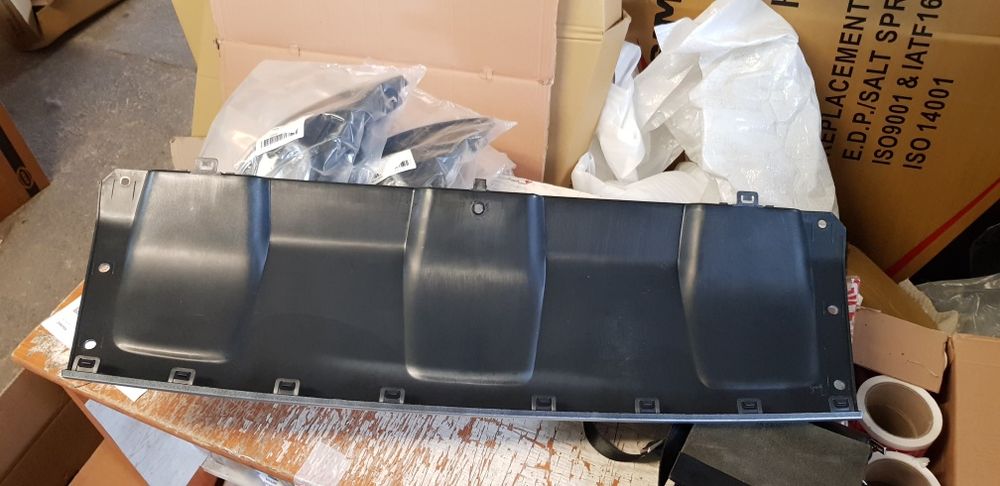 Ornament cromat bara fata nou Dacia Duster 2010>2013_2014_2015_2016