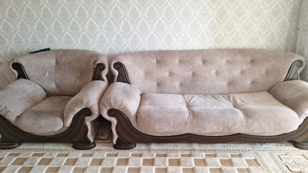 Продаю диван 3+2+1