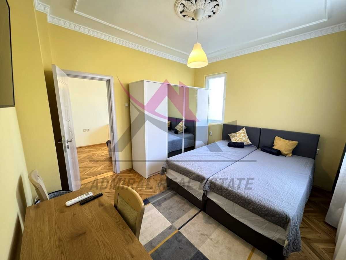 Дава се под наем Четиристаен апартамент в Варна, Център - 110 кв.м за 1000 € - Снимка #4