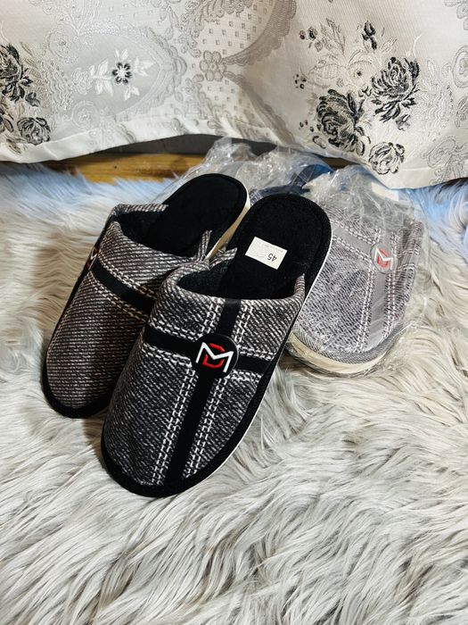 Papuci de casa dama si barbati