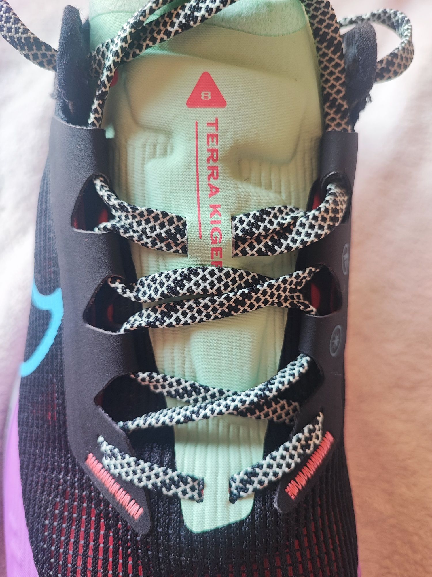 Nike Air Zoom Terra Kiger 8