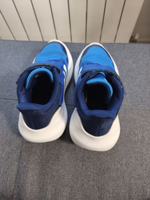 Детски маратонки Adidas 33