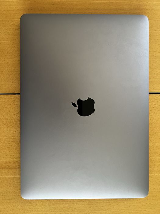 Apple Macbook Pro M1 13” 2020 A2338