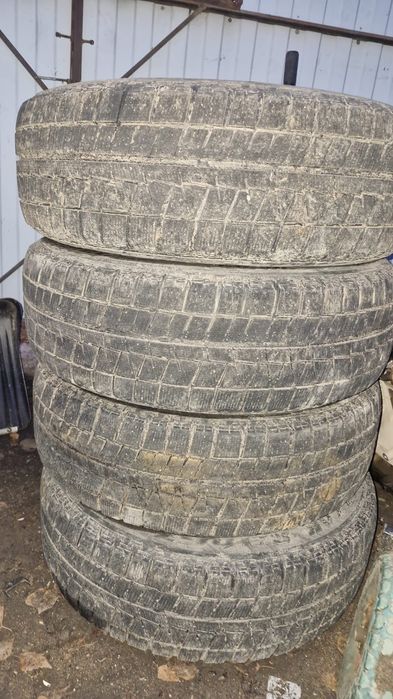 Шины зимние 215/65 R16 резина липучка зимняя