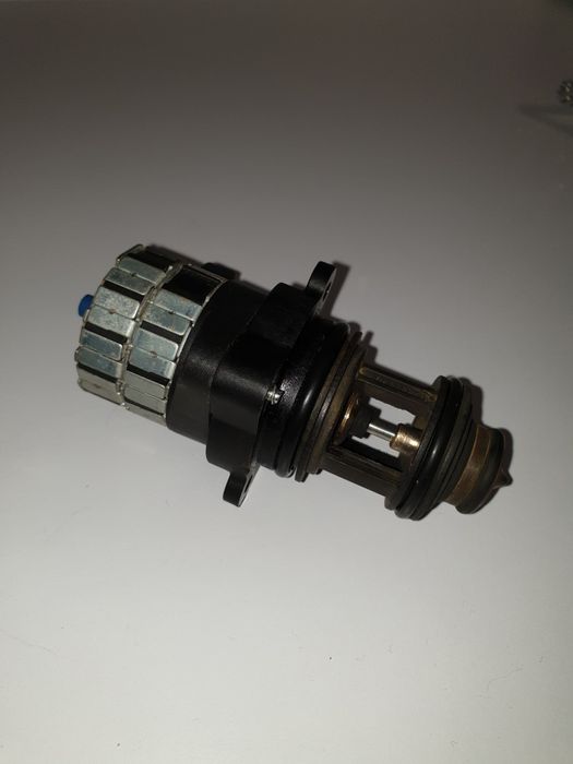 Vana cu 3 Cai Centrală Viessmann Vitopend 100 WH0A