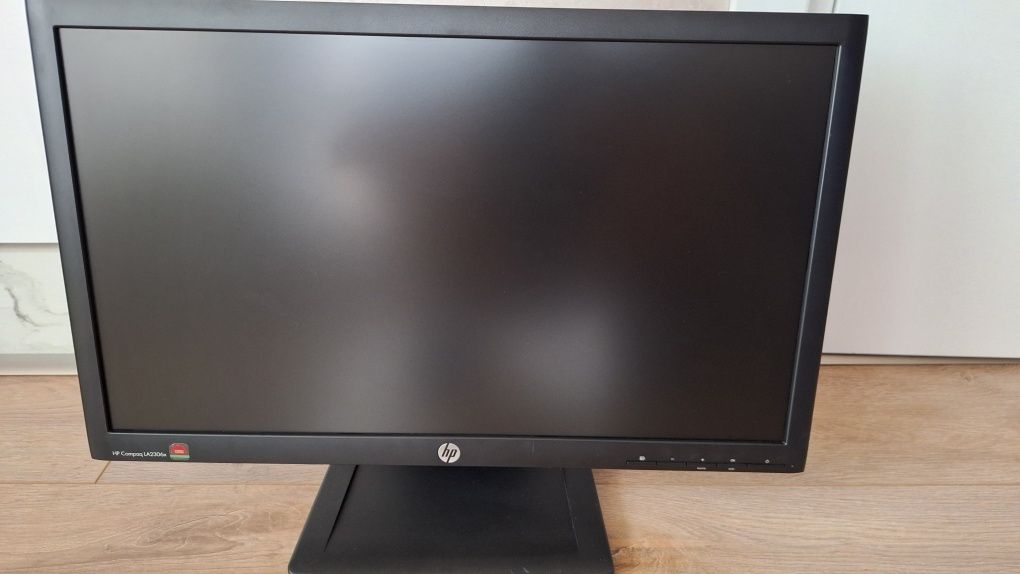 Монитор HP Compaq LA2306x  23" Full HD