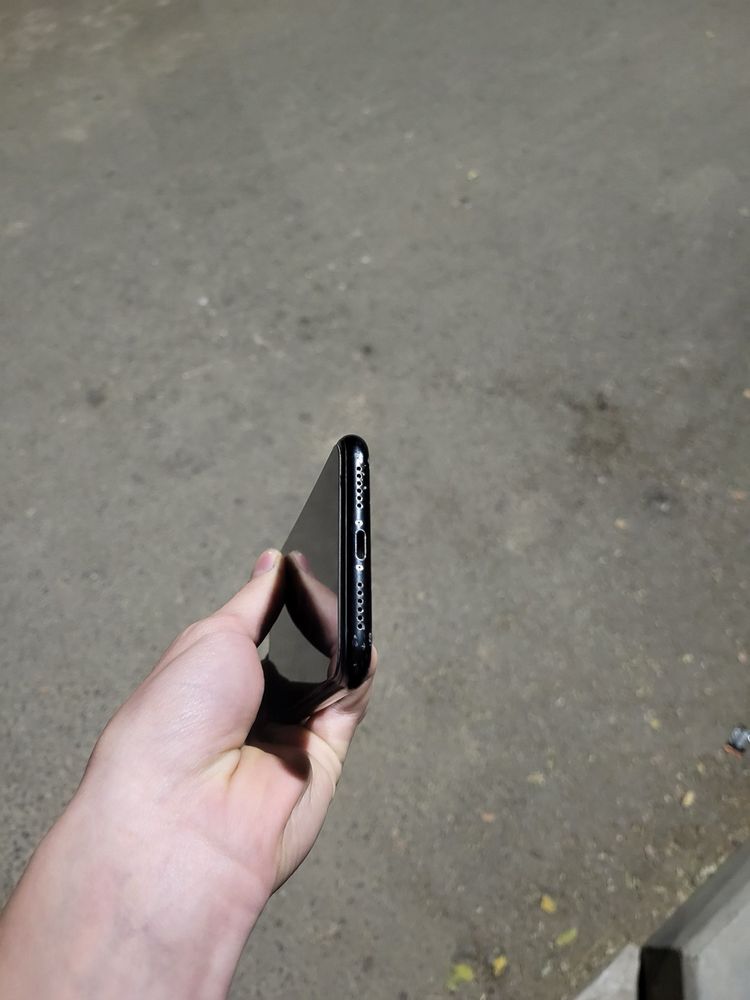 Продается iphone xr 128