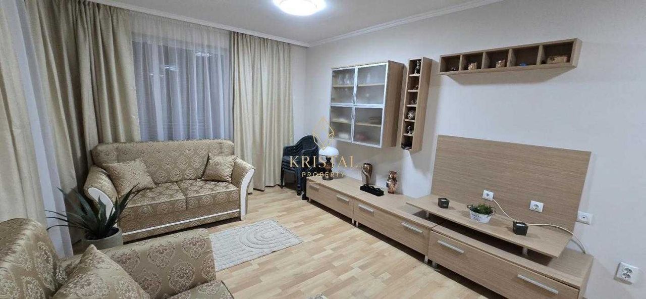 Продава се Тристаен апартамент в Несебър - 154 кв.м за 1007 €/кв.м - Снимка #1