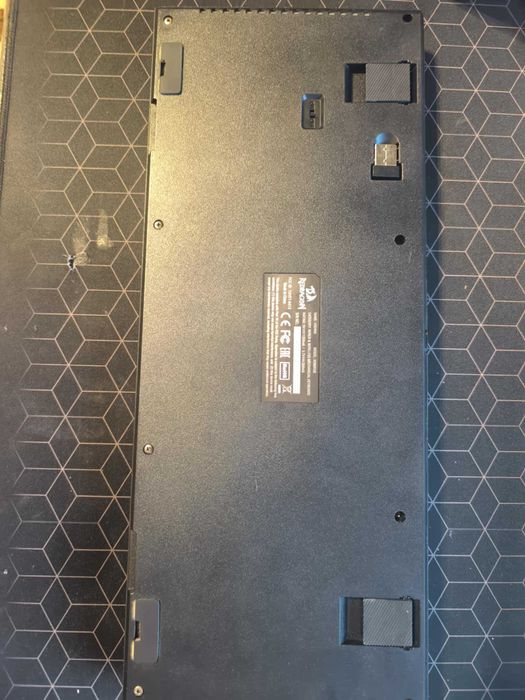 Tastatura Wireless Redragon Vishnu K596RGB