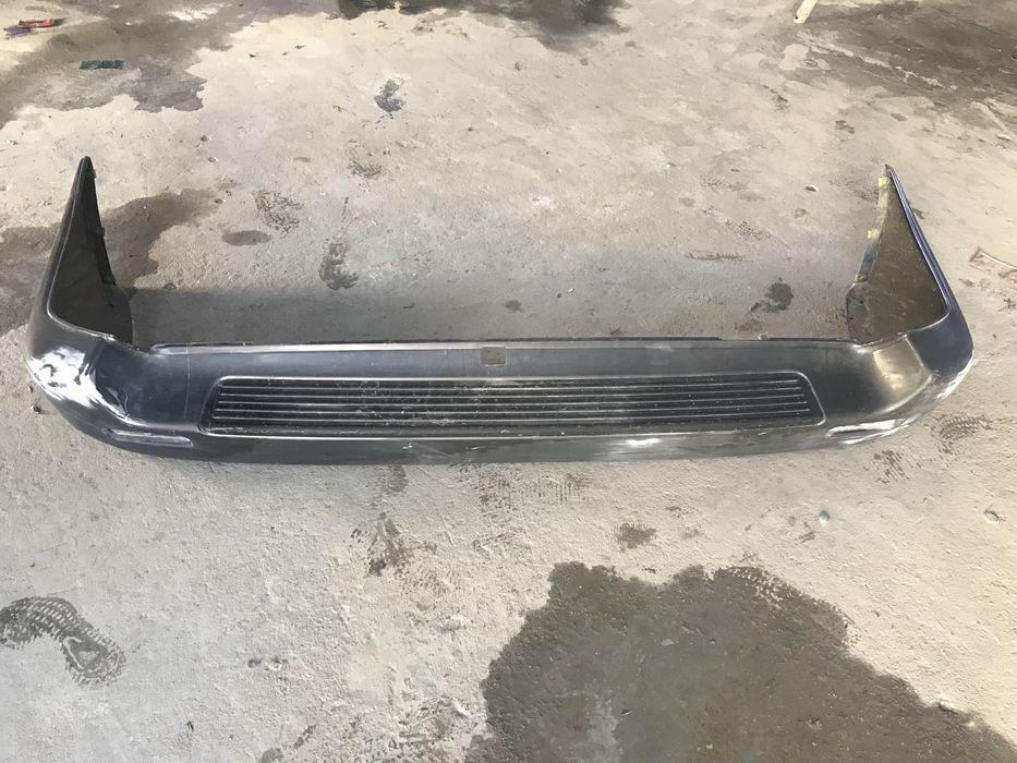 Lexus 470 бампер задний