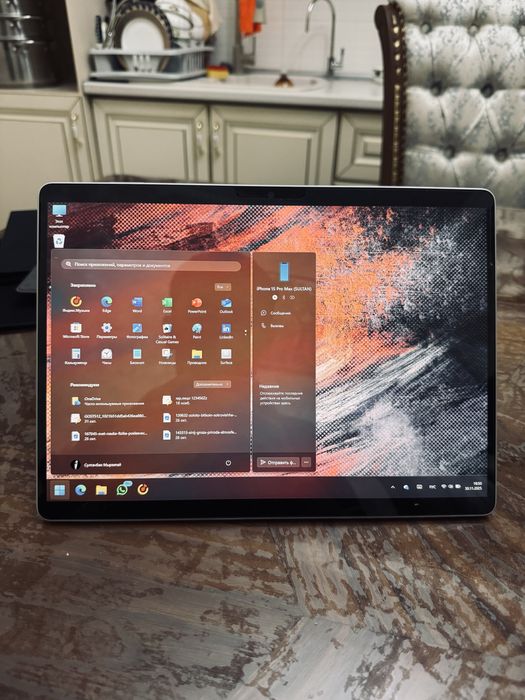 Microsoft Surface Pro 9 (планшетный компьютер, сенсорьный экран)