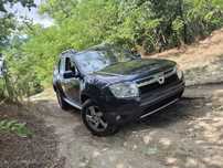 Dezmembrez Dacia Duster 1.5 dci 4x4