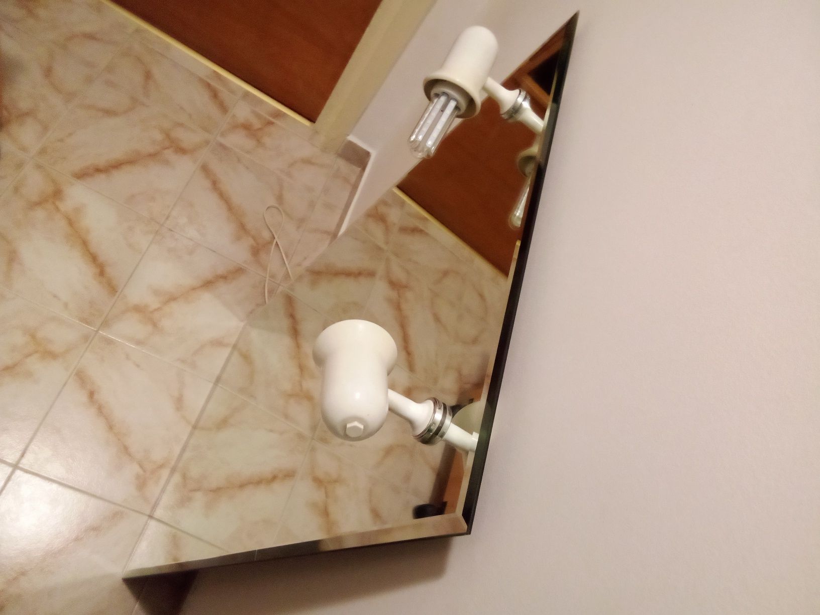 Oglinda pentru baie cu 2 spoturi, 104 x 60 cm