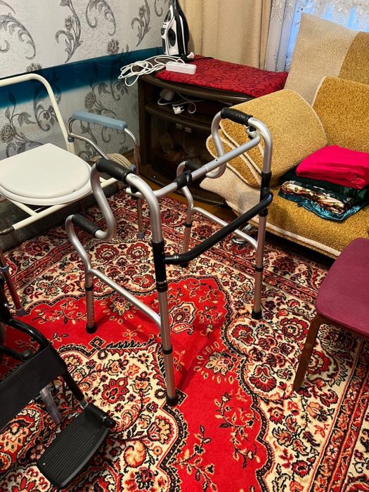 Продам Биотуалет, Ходунки