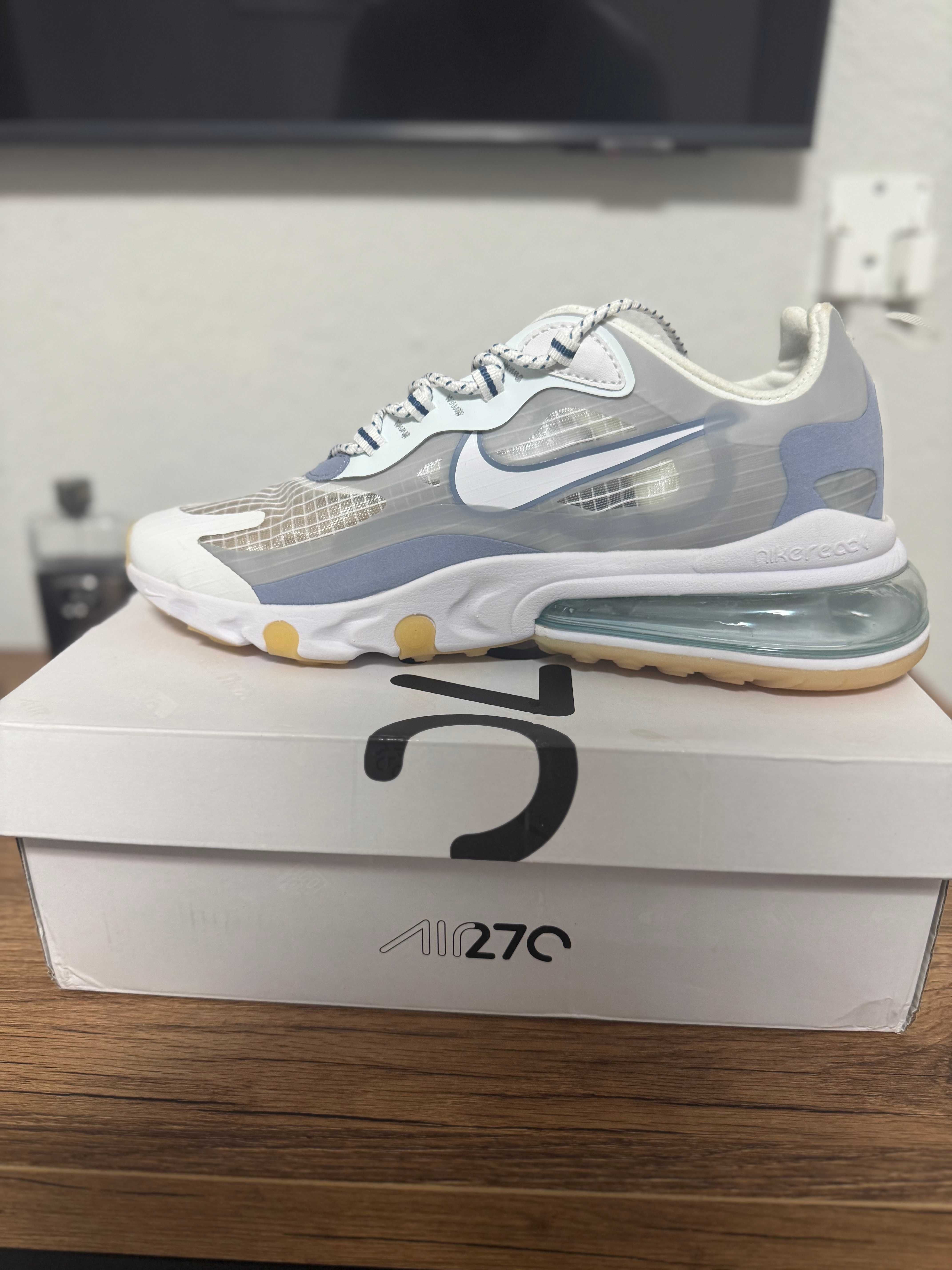 Nike Air Max 270 React