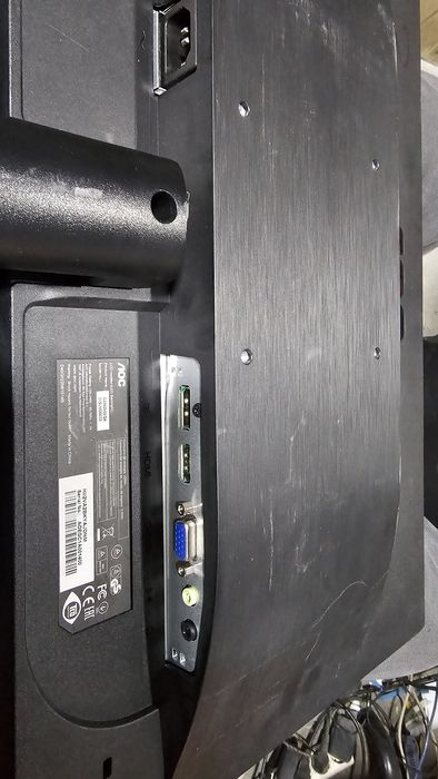 Мониторы AOC 22 диог HDMI/ DISPLAY PORT/ VGA / 11шт