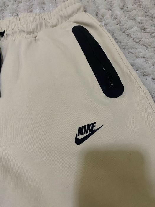 Pantaloni scurti Nike