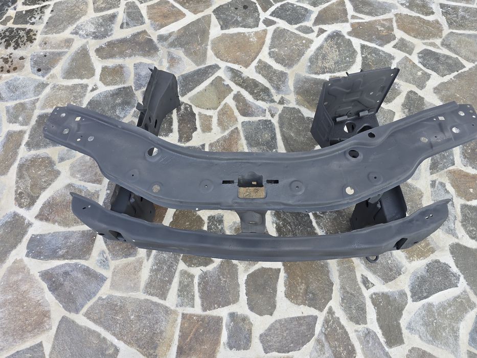 Lonjerone + tager coplet Duster începând din 2012