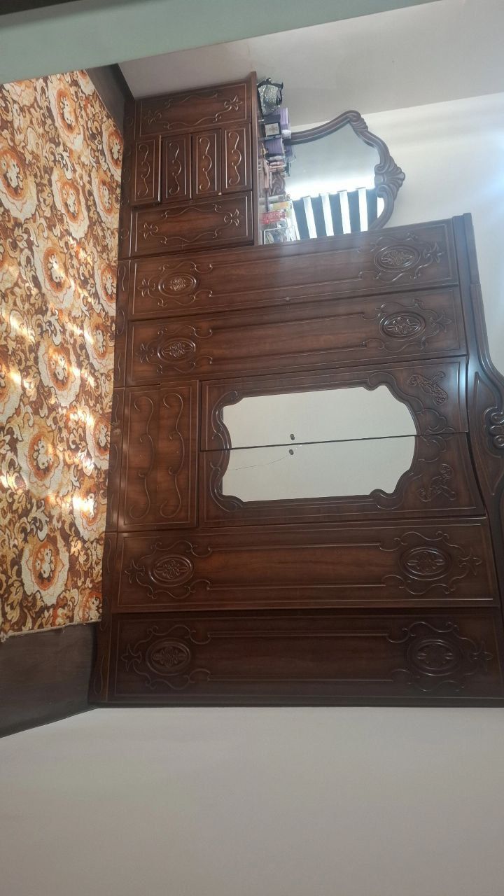 Soxilda dom 3 Honali srochni sotiladi kredtili