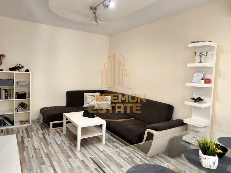 Продава се Тристаен апартамент в Варна, Централна поща - 92 кв.м за 2392 €/кв.м - Снимка #5