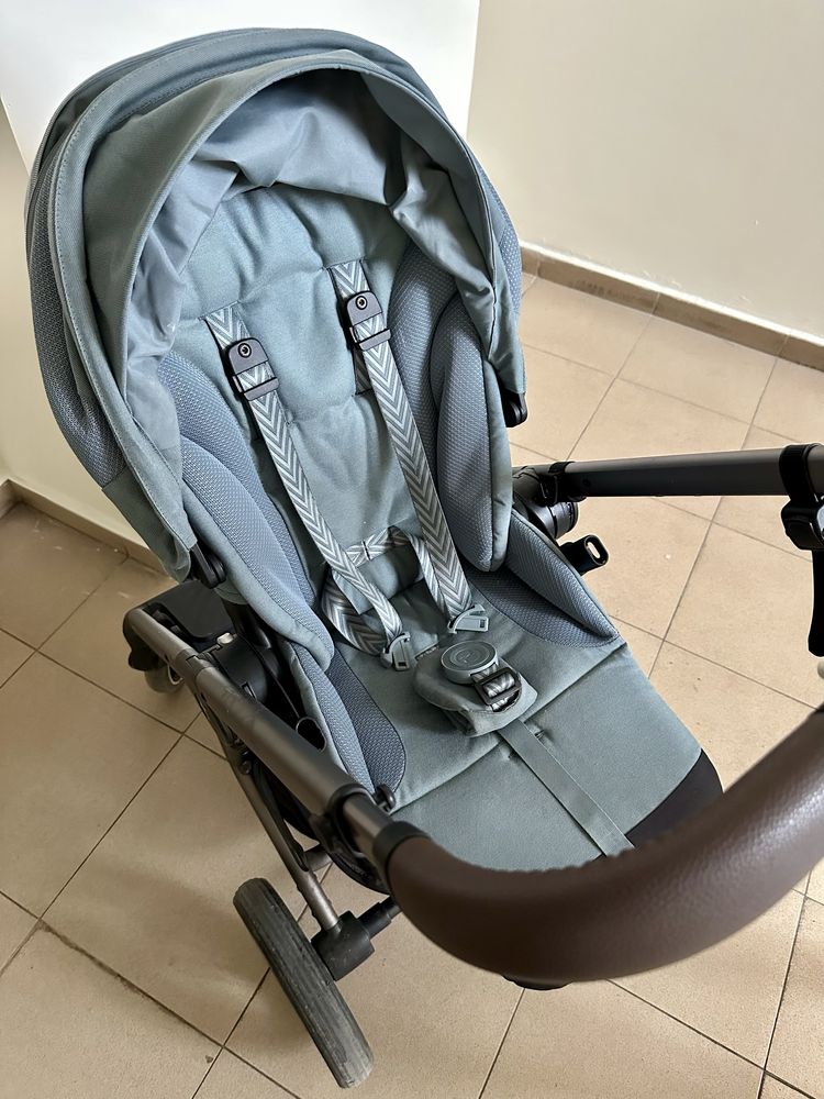 Cybex Balios S + подарък Ergobaby Metro
